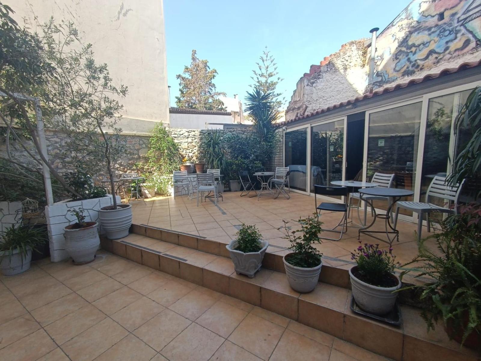 Dioskouros Hostel Athens Exterior photo